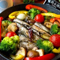 オイルサーディンとマッシュルームのアヒージョ