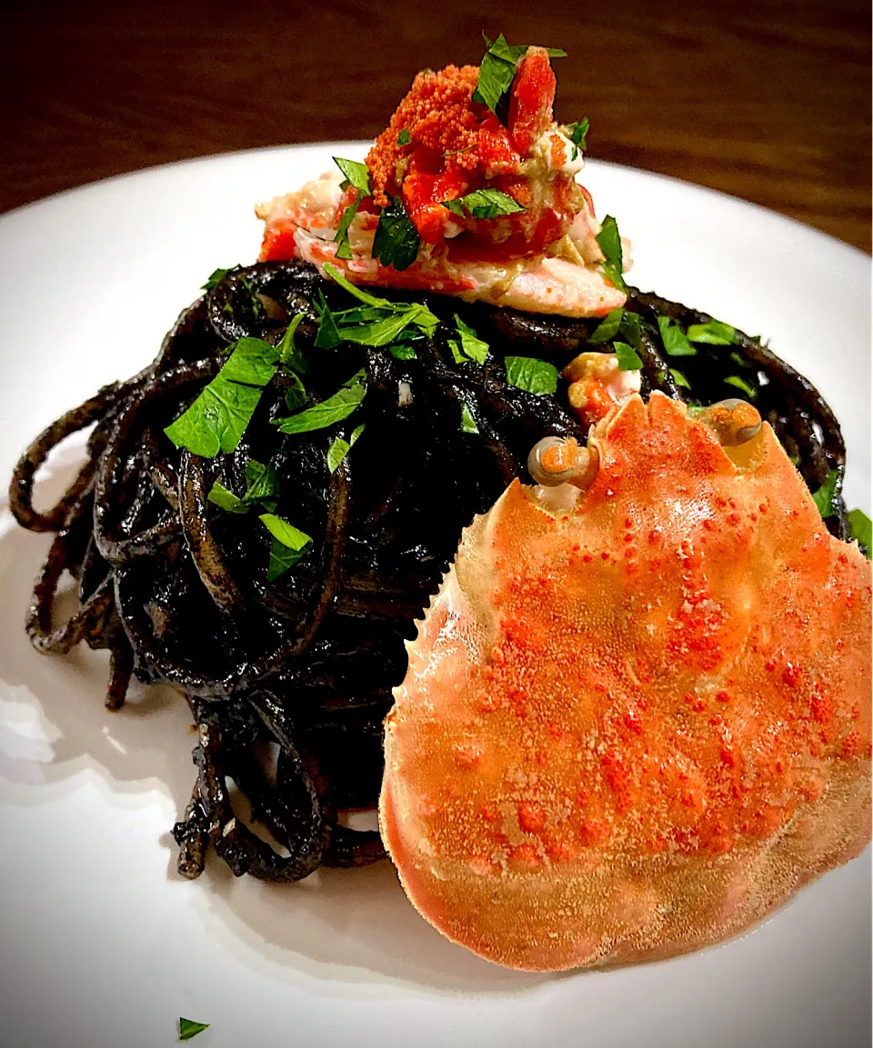🦀蟹のイカ墨パスタ🦑🇮🇹|気まぐれシェフさん