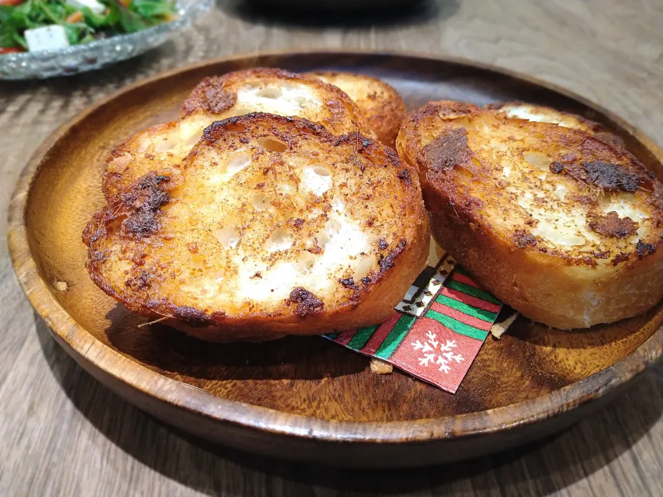 アンチョビバタートースト|古尾谷りかこさん