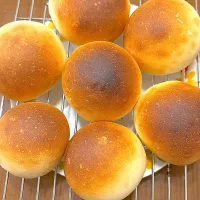 丸パン、焼き上がりぃ〜|masaさん