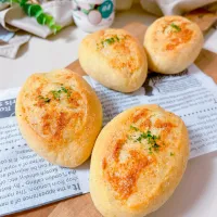 ガーリック香るライ麦糀マヨパン