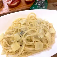 ピカンテ（ゴルゴンゾーラ）とリンゴのパスタ| あおあおさん