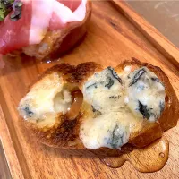 ピカンテ（ゴルゴンゾーラ）ハニートースト|あおあおさん