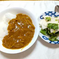 12/29　年の瀬の夕食　カレーライスと蕪のサラダ