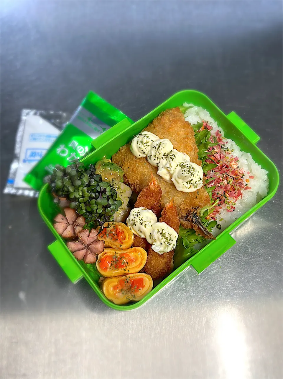 R7.12/30  ㈪    ·͜·♡ 今日のお弁当 👨🏻‍🍳|hamakoさん