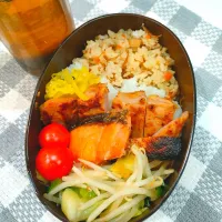 豚味噌漬けシャケ弁当| ルルさん