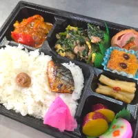 豪華弁当| 景子さん