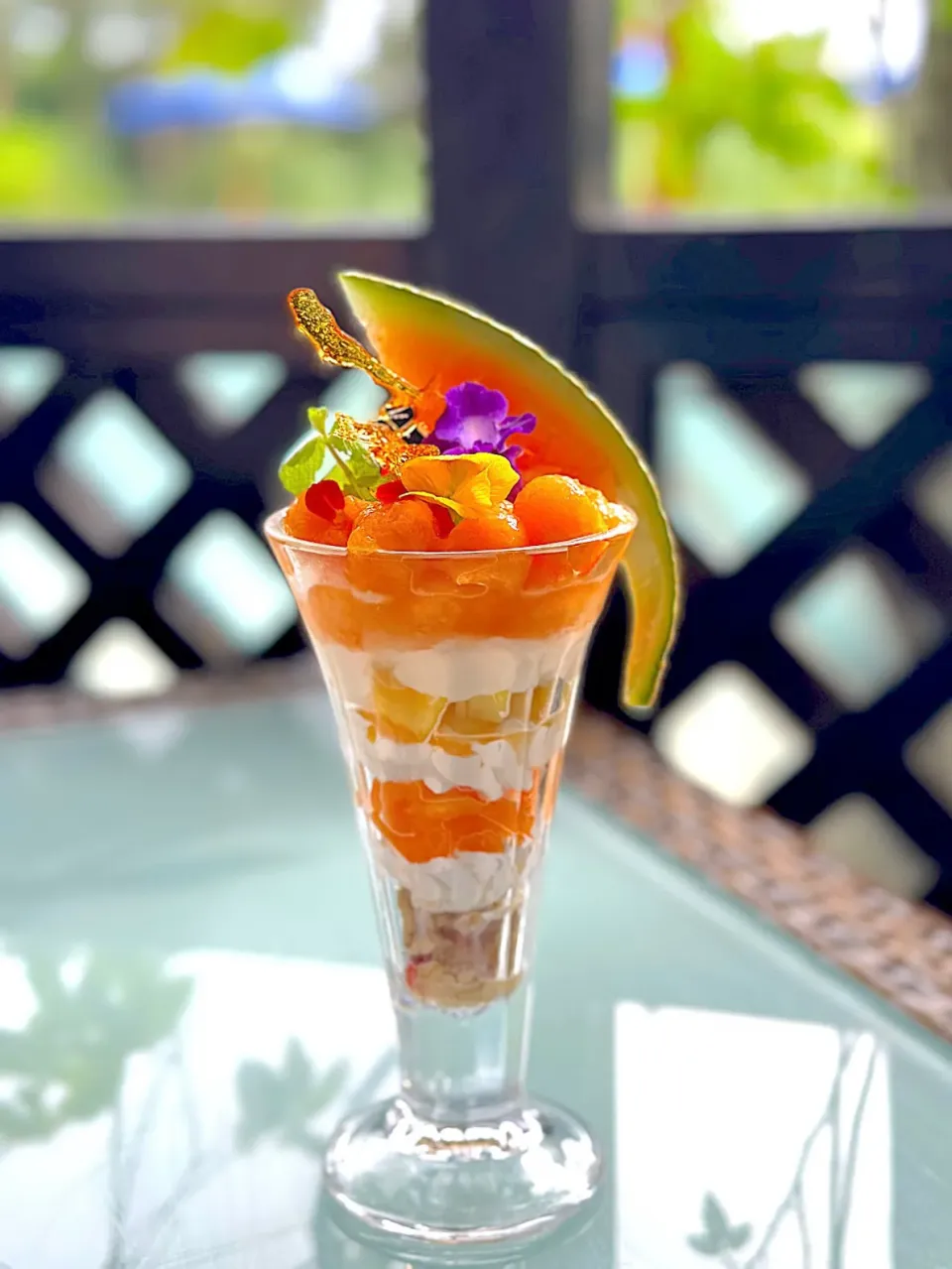 収穫期12月〜1月　宮古島メロンパフェ🍈|Seikoさん