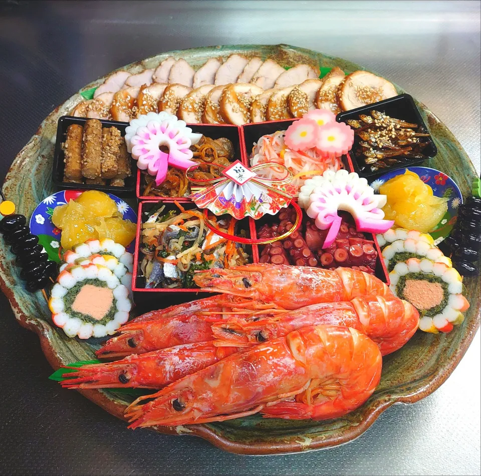 おせち完成♪今年もありがとうございました|からあげビールさん