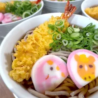 ゆく年くる年蒲鉾エビ蕎麦|FKTMPさん