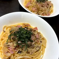 しめじとベーコンのめんつゆバターパスタ|ハルさん