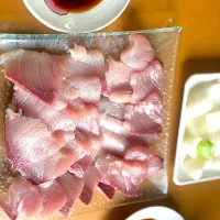 寒鰤のお刺身〜💕|msさん