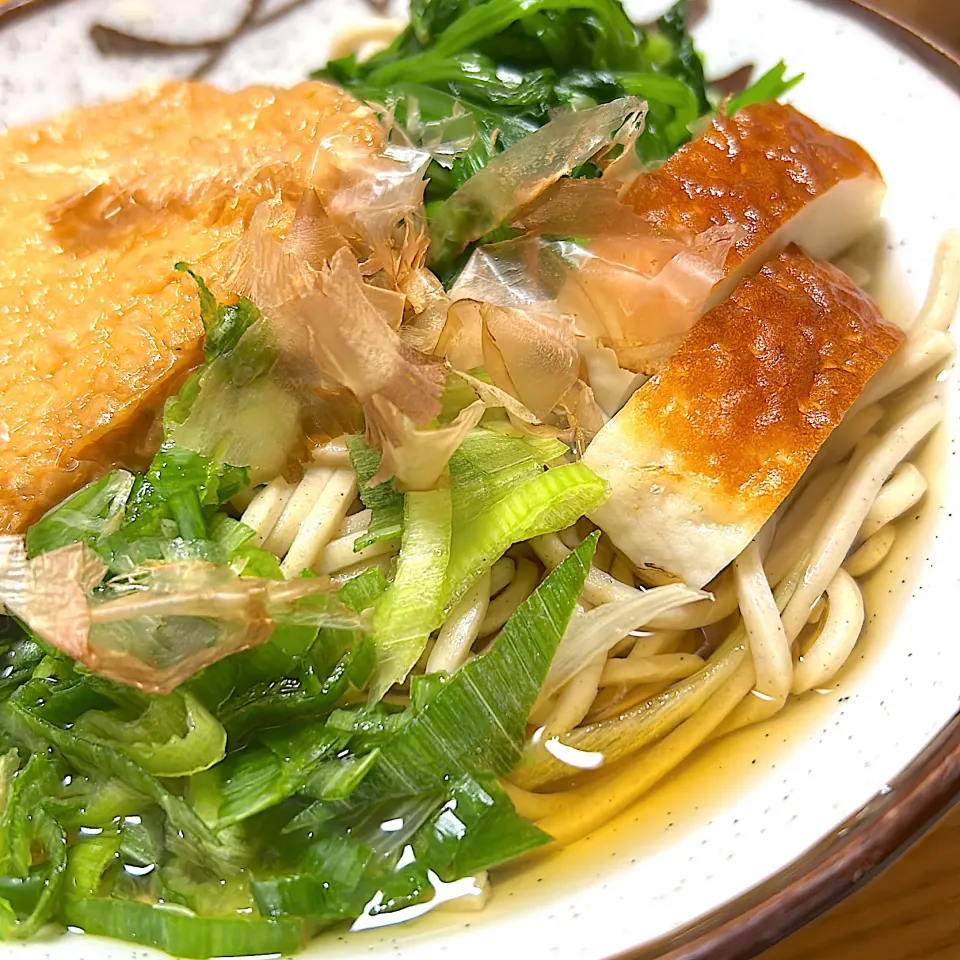 年越しそば　　　　　　　　　　　　　　　　　　良いお年をお迎えください|mokoさん