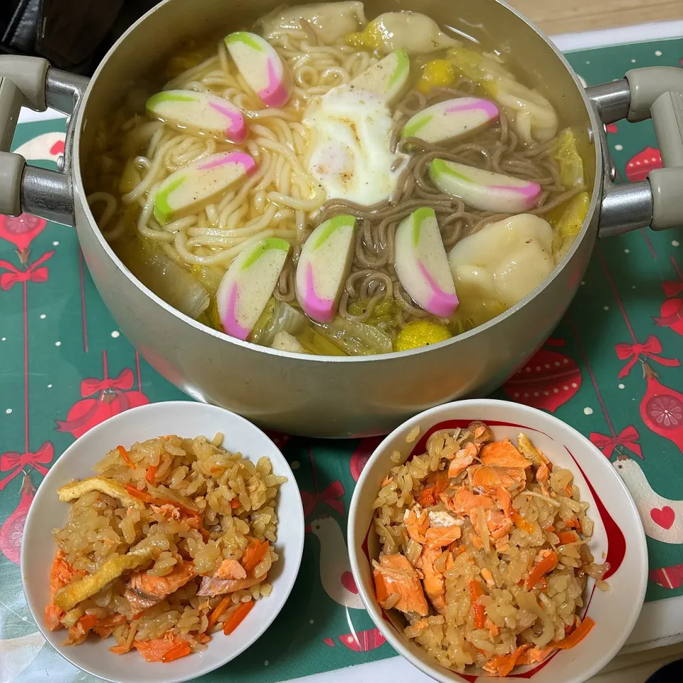 そばすきand鮭の炊き込みご飯♬|panchiさん