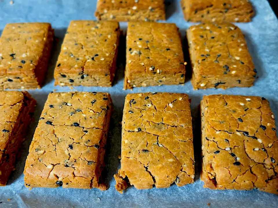 きなこと胡麻のスコーン|もっさんさん