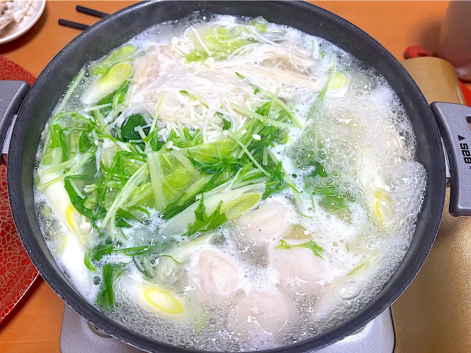 ③1月1日・［元旦の晩ご飯😊✨］・フグチリ鍋❣️（フグは見えないけど😅）|山勝さん