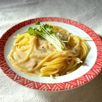 パスタに貝割れ|かっちゃん杉さん