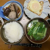 昼食　目玉焼き、お節定食| ATさん