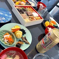 お　せ　ち　ぃ^ ^|saturnさん