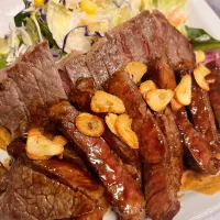 豪州ビーフでステーキ🥩♡|🇯🇵ともこちゃん。さん