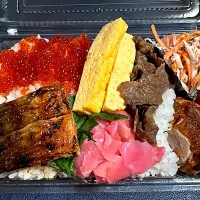 息子持ち帰り弁当🍱正月🎍バージョン　　　　　手巻きの残りでーす😓|サチ😊さん