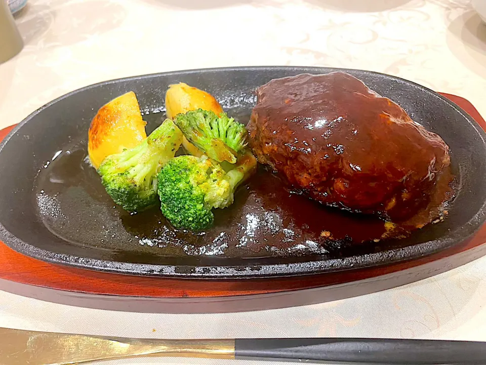 松坂牛のハンバーグ|yosukeさん