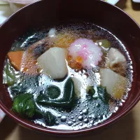 いくらのっけお雑煮| しまだ ちえこさん