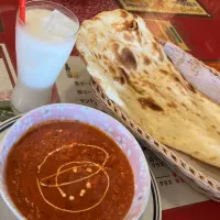 お正月はカレー　玉子キーマカレー４辛（ナン・ラッシー・サラダ）|まさとさん