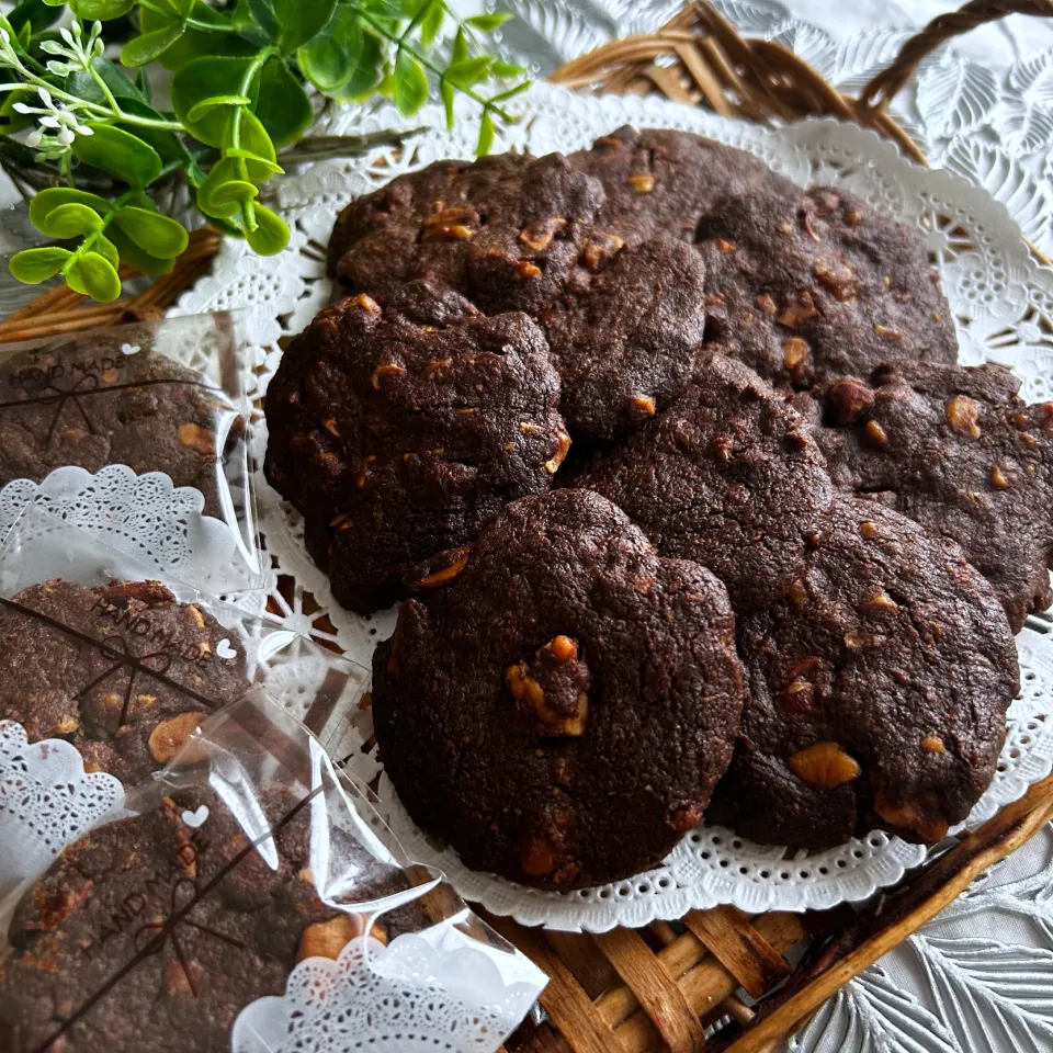 fumfumさんの料理 塩チョコナッツクッキー🍪|kononon♡*゜さん