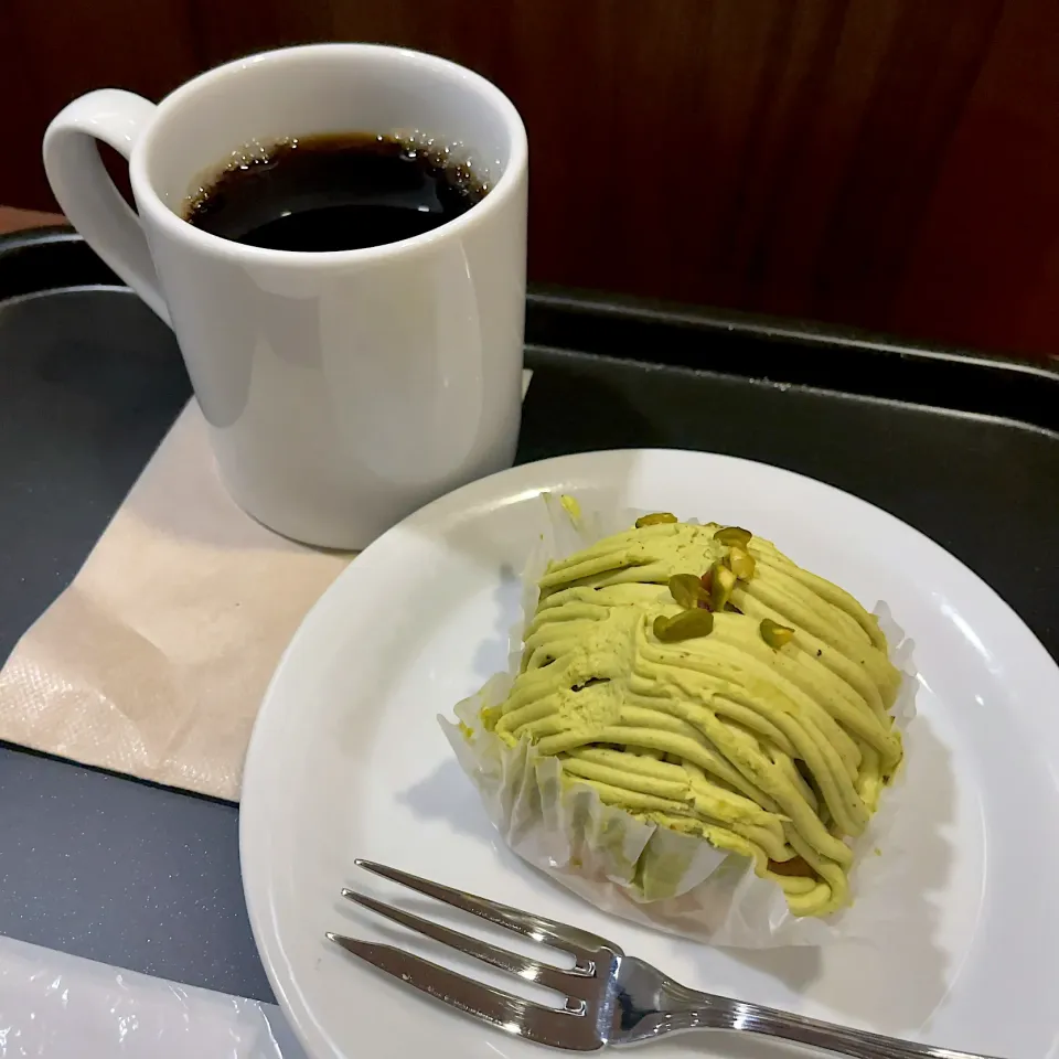 ピスタチオモンブラン w/ ブレンドコーヒー|T. Wonderさん