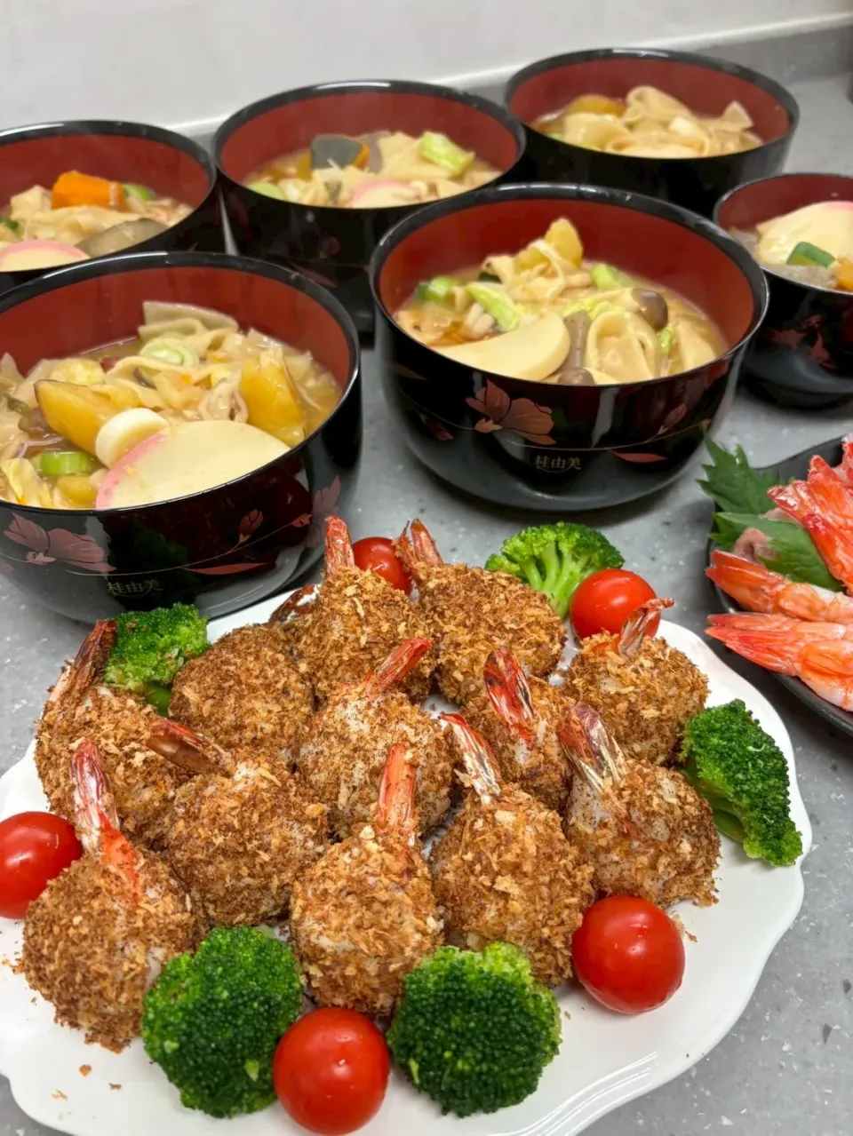 「海老入りアンチョビポテト＆ほうとう」|バシュランさん