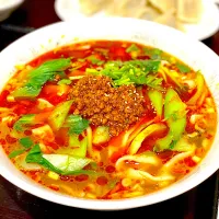 夕飯 麻辣刀削麺|ふわふわさん