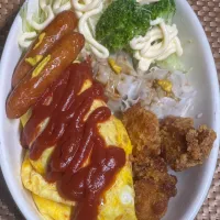 オムライスセット|すくらんぶるえっぐさん