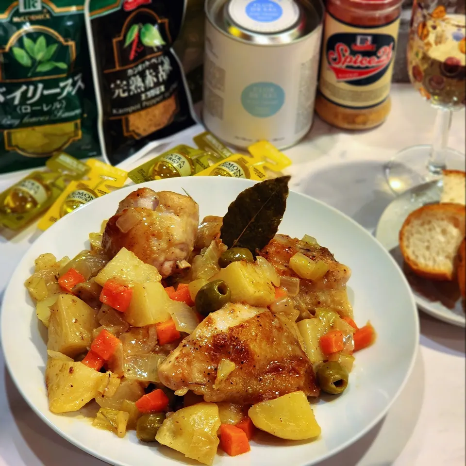 ハーブが決め手
鶏肉の白いカッチャトーラ|ひかるさん