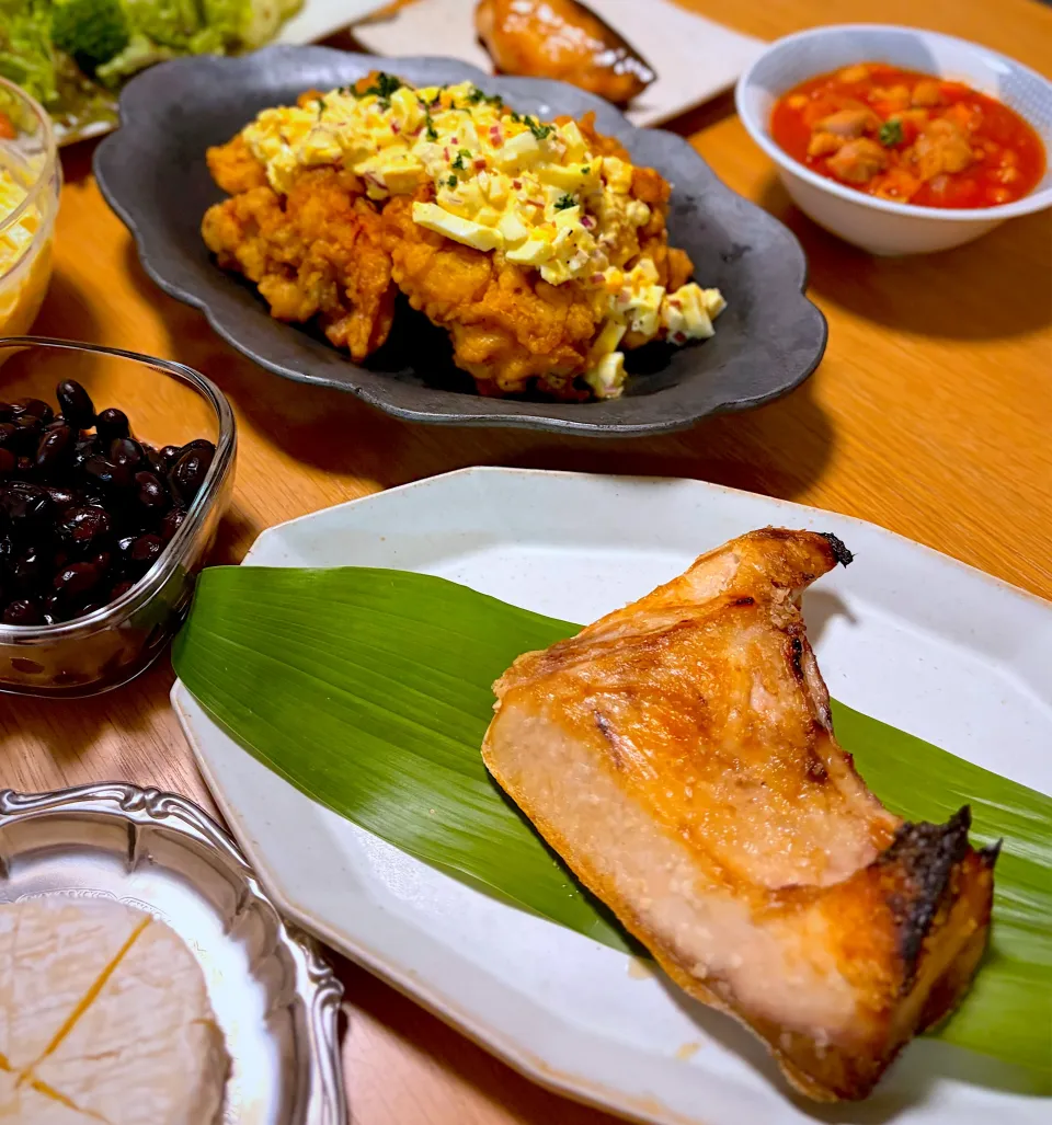 チキン南蛮とブリカマの塩焼き🐟🐔|kaeさん
