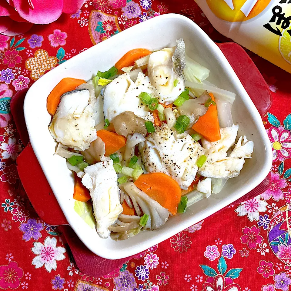 鱈🐟と野菜のレンジ蒸し✨|ringonamaさん