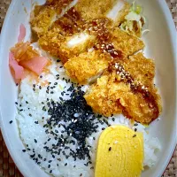 とんかつ定食|すくらんぶるえっぐさん