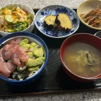 おせちの残り物で鮪丼|kittykittyさん