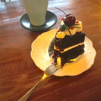 Dark Beer Cake!|Chalinee Kalyanamitraさん