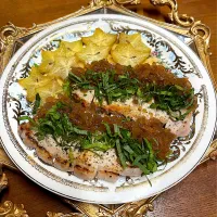 トンテキ万能ソースおろし＊スターフルーツ添え|henryさん