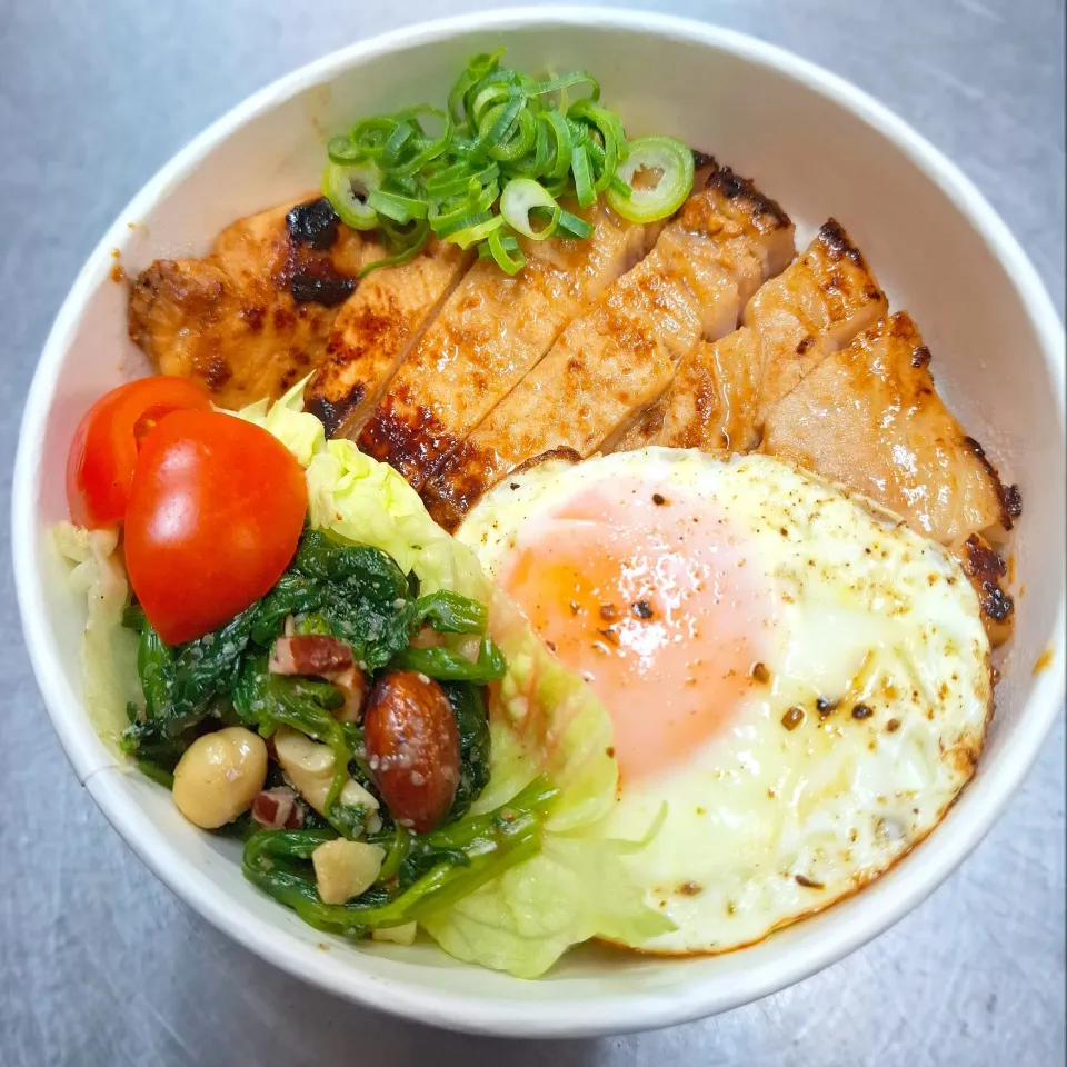 🐷トンテキ弁当🐷|ゆきさんさん