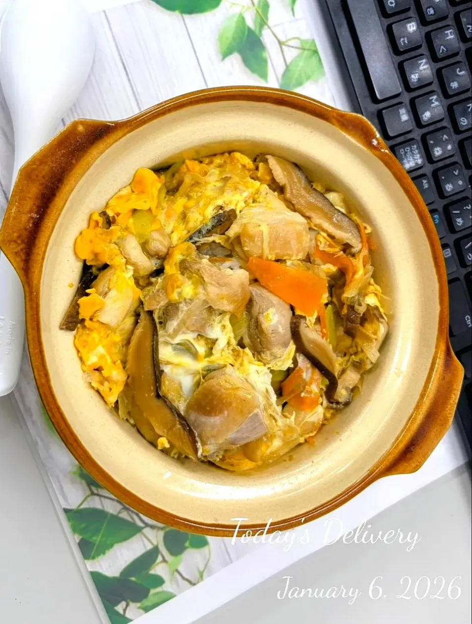 🍲土鍋で椎茸出汁香る🐓親子丼🐣|TakeBooさん