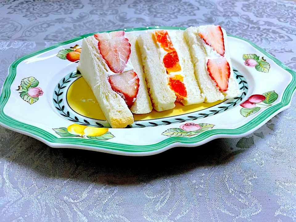 フルーツサンド 試作|ももさん