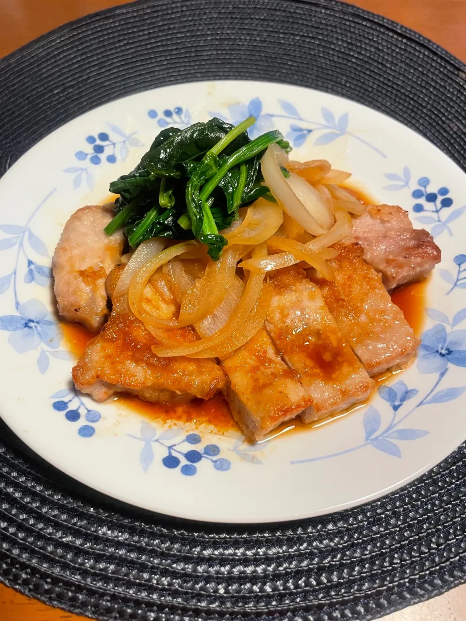 今夜はもち豚の生姜焼き|めんちゃんさん