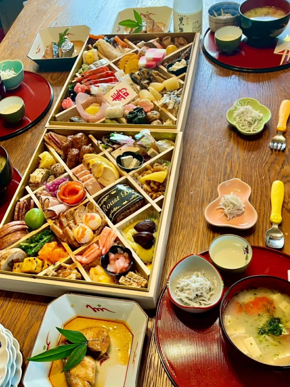 お雑煮と鰤の照り焼きだけ作りました🎍|fumfumさん