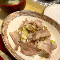 ネギ塩レモン豚丼|amiさん