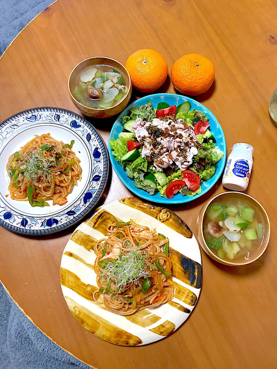 お野菜たっぷりナポリタン＊豚しゃぶサラダ＊菊芋のスープ＊みかん＊乳酸菌豆乳ドリンク|さくたえさん