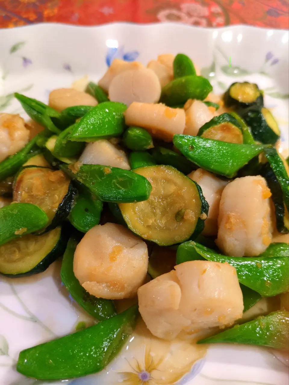 帆立とスナップエンドウの塩レモン|Mayayaさん