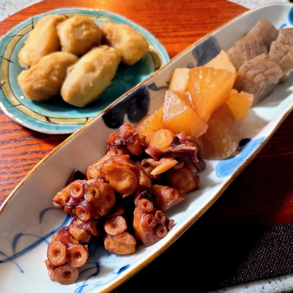 たこ柔らか煮、里芋の煮物|aoiさん