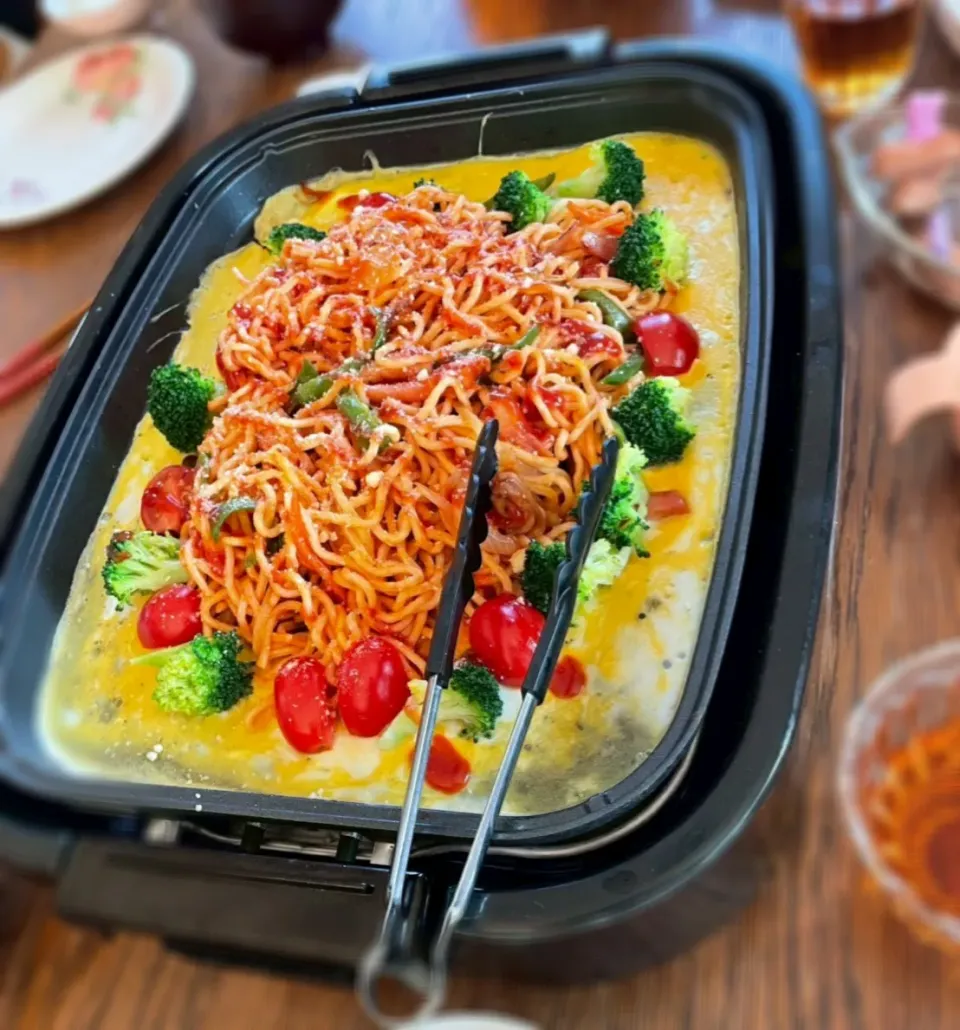ホットプレートナポリタン🍅🥦|fumfumさん